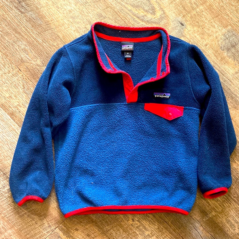 EUC Patagonia pullover size 5T
